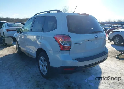 2014 Subaru Forester 2.5I Premium из США, поврежденный, VIN JF2SJAECXEH434418